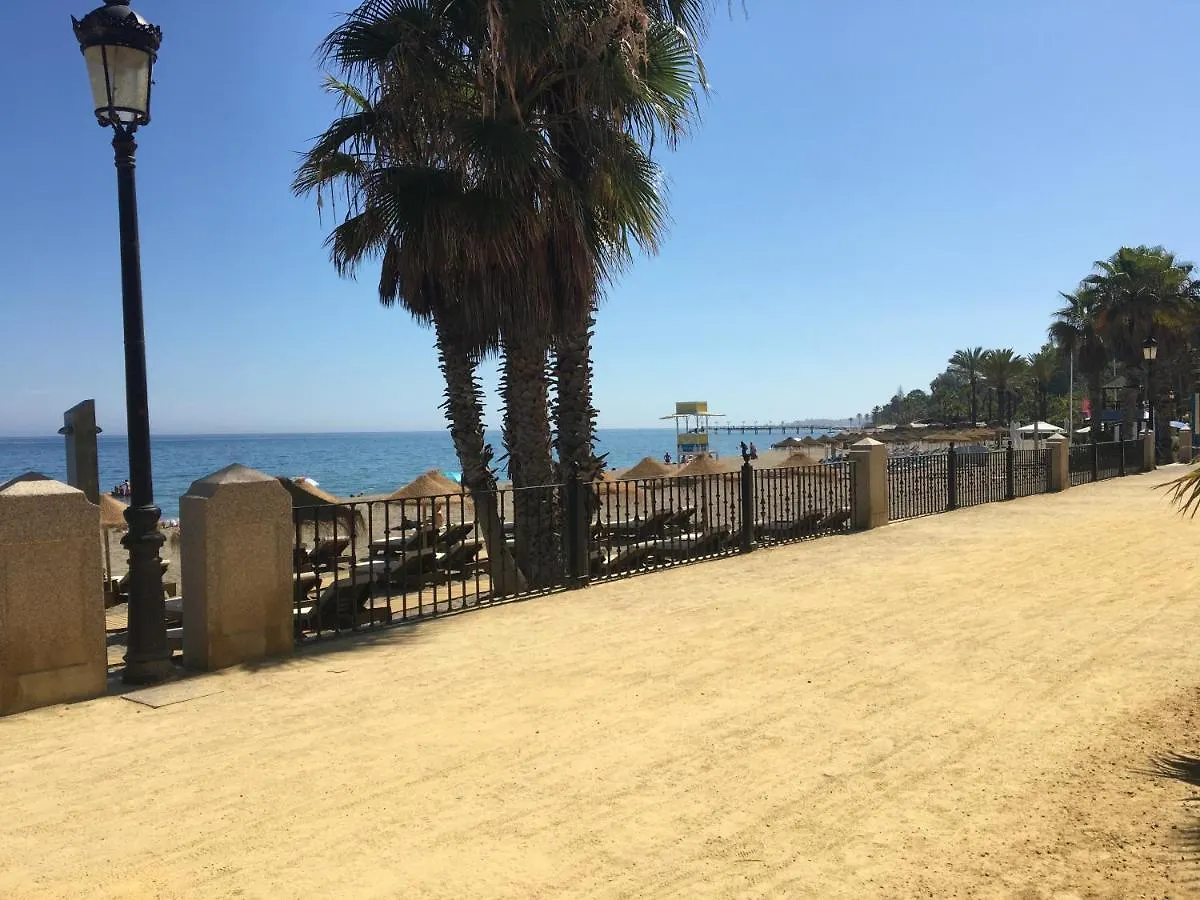 Marbella - Estudio En Urbanizacion Parque La Carolina 아파트 0*,  스페인